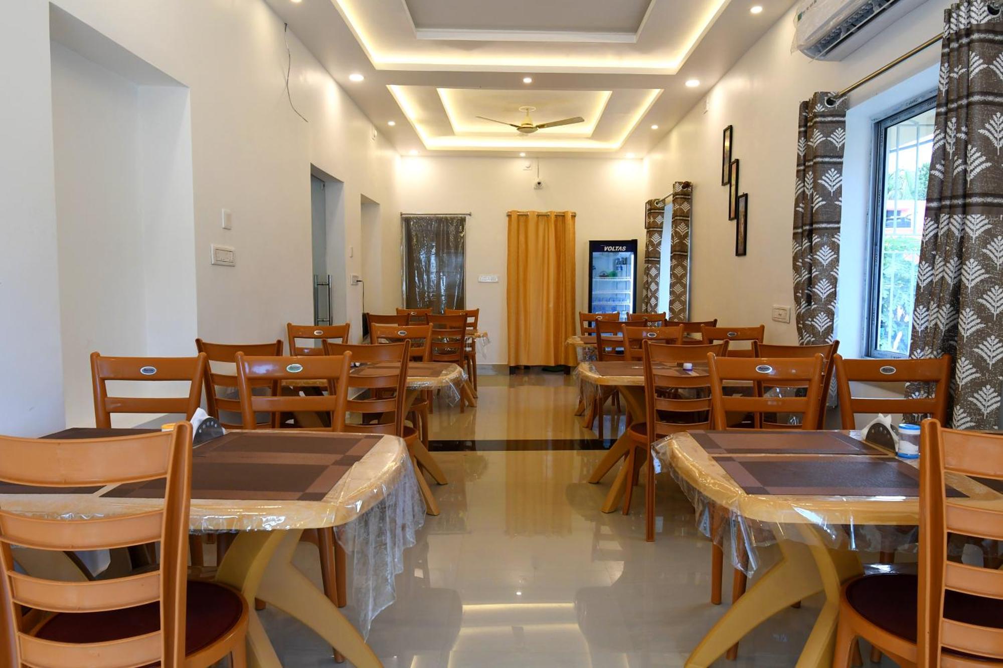 Bonobitaan Hotel & Restaurant Sri Niketan 외부 사진